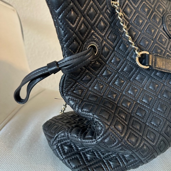 Authentic Tory Burch - Picture 3 of 16